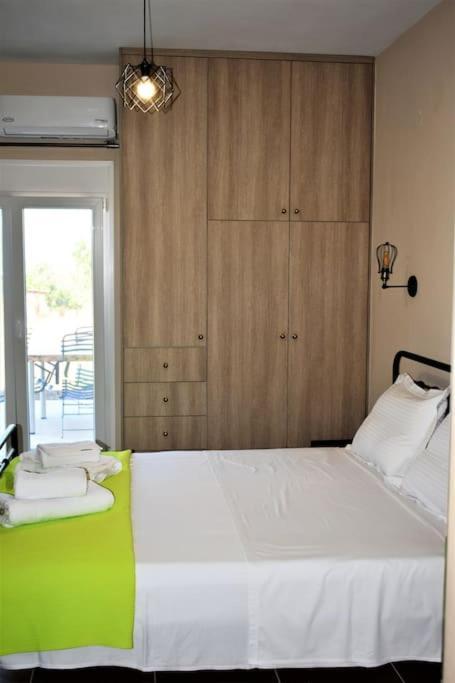 Smailis Apartment 2 Ligurió Kültér fotó